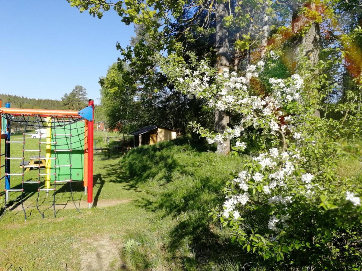 Yxningens Holiday Homes, Cottages And Camping Gusum エクステリア 写真